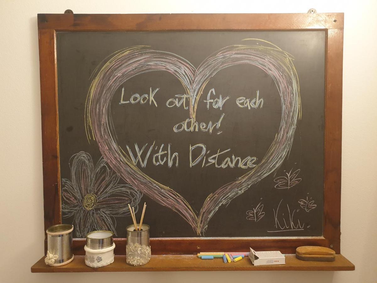 Beb Kiki Bed & Breakfast บอร์โซ เดล กราปปา ภายนอก รูปภาพ